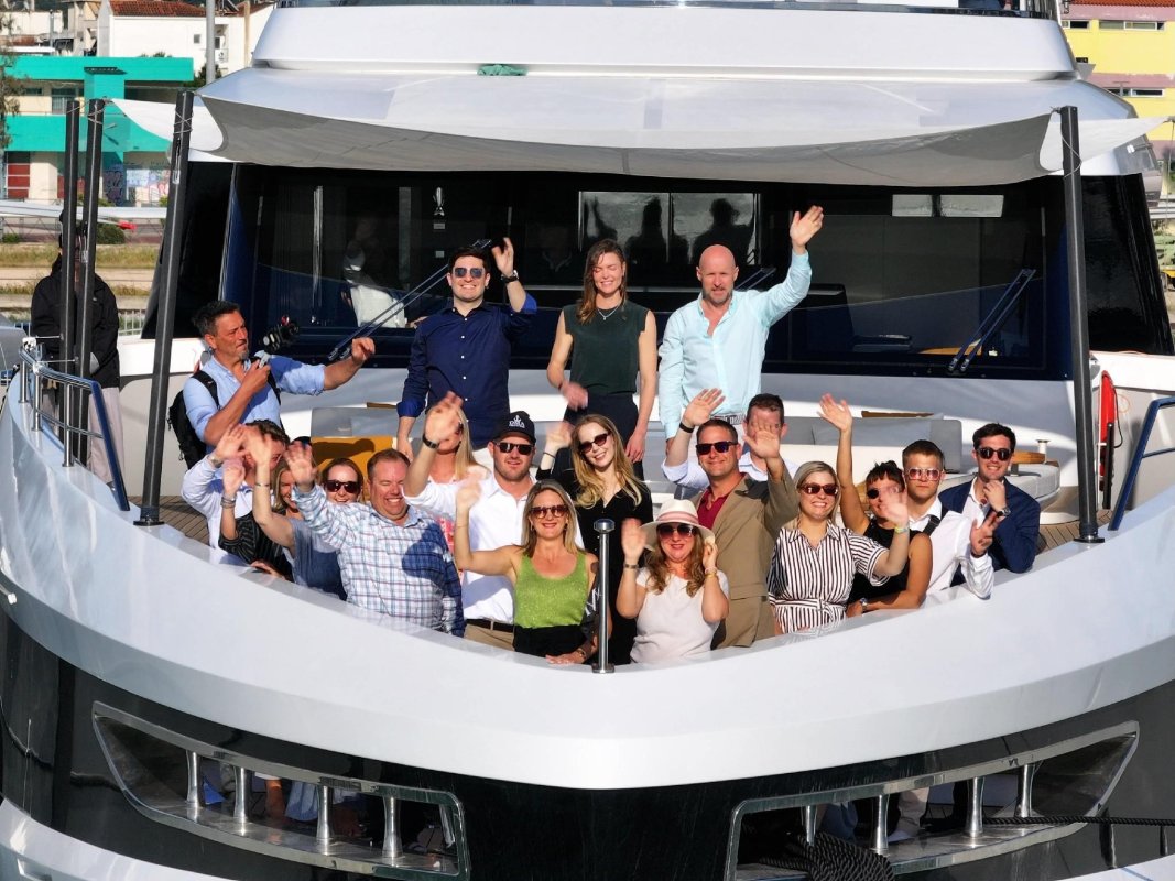10 Yıl, 10 Ders: My Greek Charter, DMA Yachting'in Yıl Dönümünde Yunanistan Lüks Yat Kiralama Raporu Yayınladı