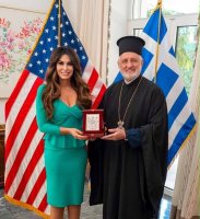 Amerika Başpiskoposu Elpidophoros, Atina'da ABD Büyükelçisi ile Görüştü