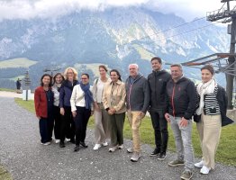 Yunanistan Turizm Bakanı Salzburg'da Eğitim ve Dağ Turizmini Görüştü