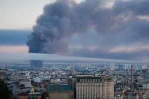 Rus Füzeleri ve İnsansız Hava Araçları Kiev'de 11 Kişiyi Öldürdü, Büyük Hasar Yarattı
