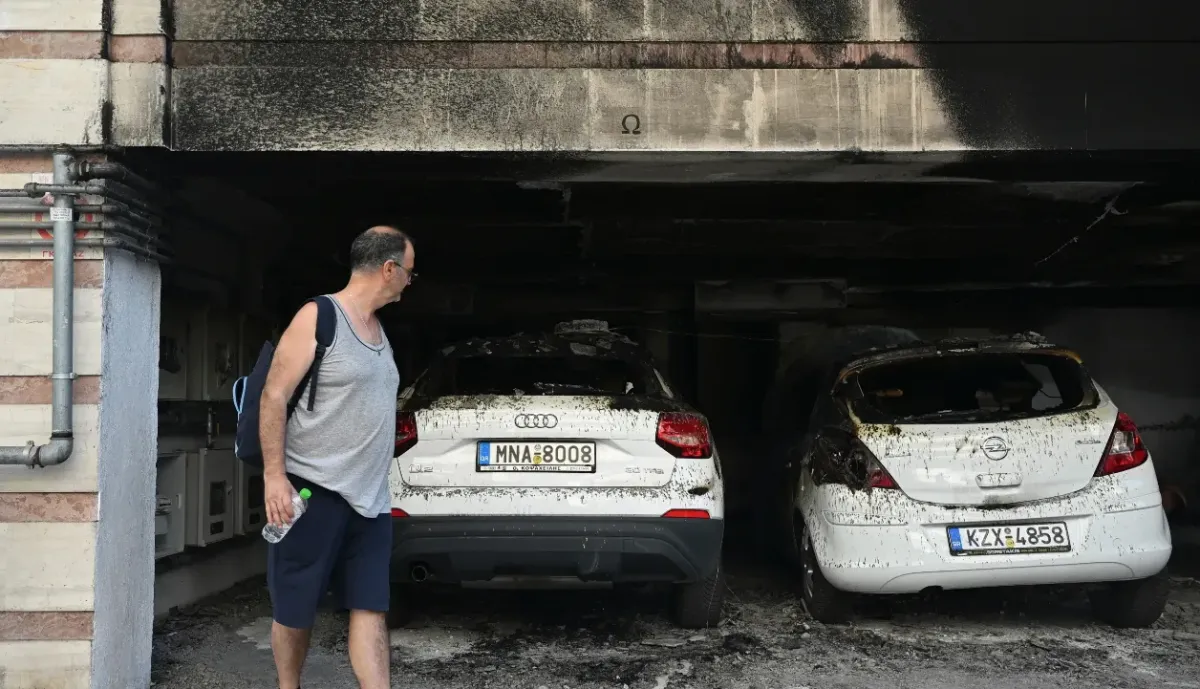 Yunanistan'da Bombalı Saldırının Ardından Kitlesel Protestolar Planlanıyor