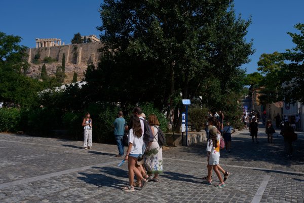 Akropolis'te Yunan-Amerikalılara Saldıran Şüpheli Tutuklandı