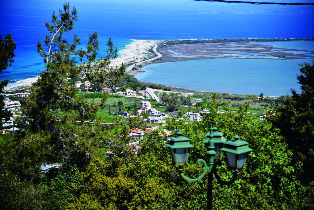 Lefkada'yı Keşfedin: Plajlar, Köyler ve Unutulmaz Deneyimler