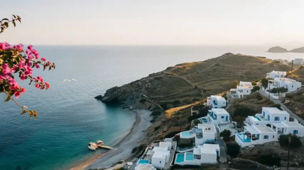 ABD ve Kanada, Yunanistan Tatil Konutu Pazarında Avrupa'yı Geride Bıraktı