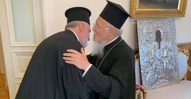 Maskesiz: İşte Gerçek Yüzü