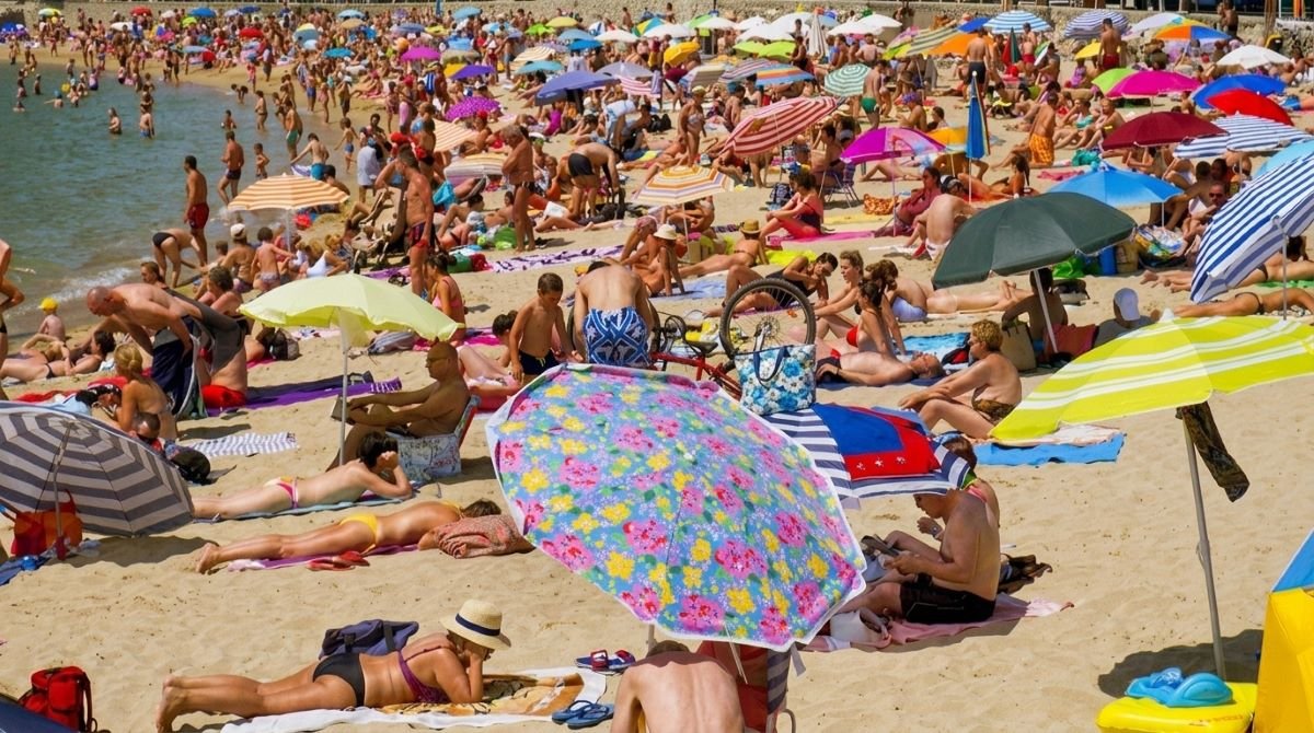 İspanya, İngiltere, İtalya, Yunanistan ve Diğerleriyle Avrupa Turizmini Rekor Ziyaretçi Sayılarıyla Sürdürüyor