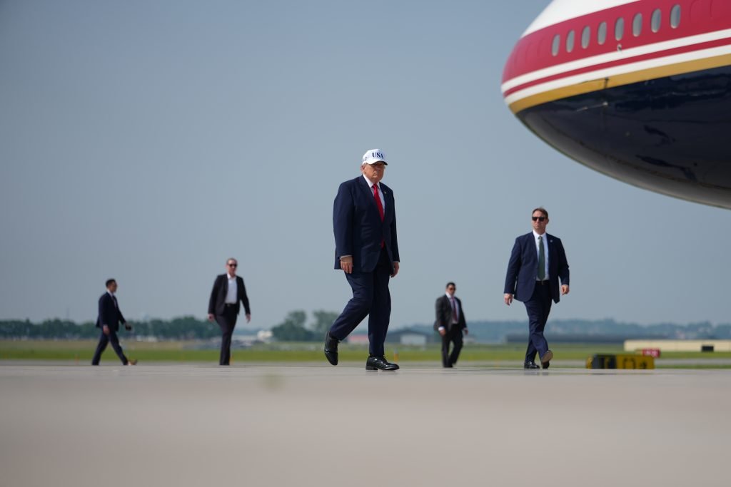 Trump İstediği Senato Adaylarını Aldı, Onlara Yardım İçin Ne Kadar Harcayacak?