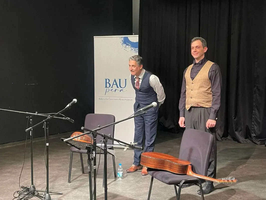 Rebetiko: Yunanistan ve Türkiye Arasında Müzikal Bir Diyalog