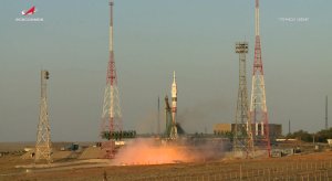 ABD ve Rusya'dan Oluşan Uzay Ekibi, 8 Aylık Görev İçin ISS'e Ulaştı