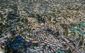 Rohingya Mültecilerini Taşıyan İki Teknenin Batması Sonucu 500'den Fazla Kişinin Öldüğünden Korkuluyor