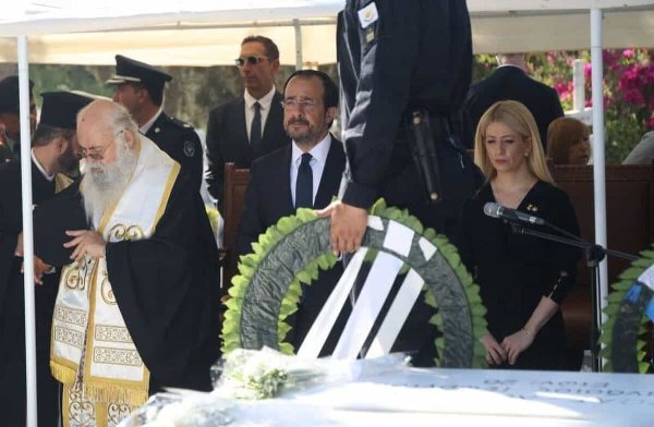 Kıbrıs'ta 1974 Darbesinin 52. Yıl Dönümü Anıldı: 'Demokrasi İçin Can Verenler Unutulmadı'