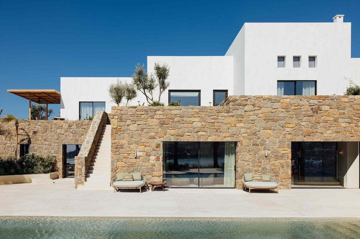 Bu Mykonos Oteli Yunanistan'ın En Sıcak Yeni Açılışlarından Biri
