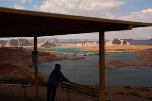 Lake Powell Küçülüyor, Marinalar Azalan Su Seviyelerine Uyum Sağlıyor