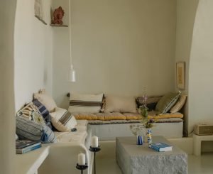 Ege Manzaralı Beş Yunan Evi Satışta