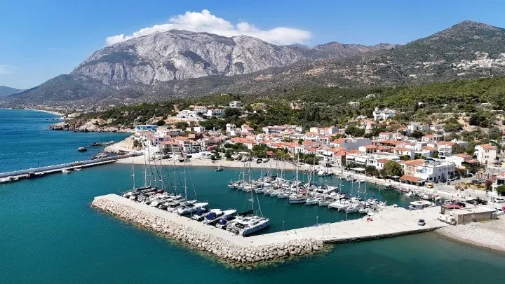 Samos, Avrupa'nın En İyi Erken Yaz Destinasyonlarından Biri Seçildi