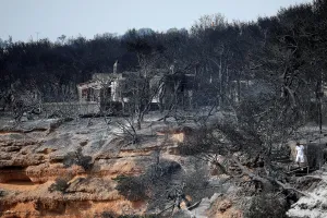 Mati Yangını Kurbanları Sekiz Yıl Sonra Anıldı