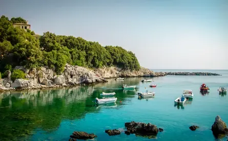 Hayatımda Yüzdüğüm En Berrak Denizlerdi: Okuyucuların Yunanistan Favorileri
