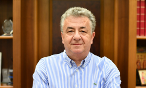 Girit Bölge Valisi Stavros Arnaoutakis: O Kadar Büyük, O Kadar Büyülü