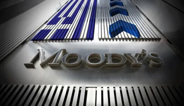 Moody's: Yunan Bankaları Yeni Kredi Yasasının Maliyetini Karşılayabilir