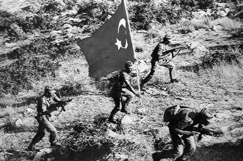 The Cyprus crisis and the collapse of the junta
