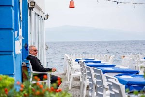 Yunanlılar Daha Uzun Yaşıyor Ama Sağlıksız Geçen Yıllar Artıyor