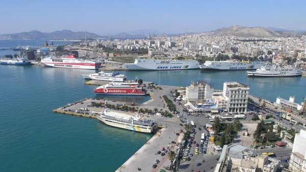 Yunanistan, VLCC Siparişleriyle Çin'i Geride Bırakabilir