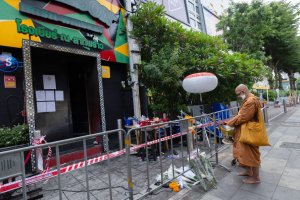Bangkok'taki Müzik Barı Yangınında Ölü Sayısı 30'a Yükseldi