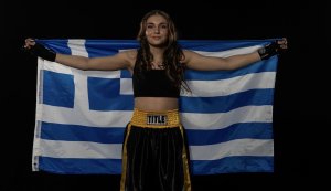Yunan-Kanadalı Boksör Victoria Vergos: 'Yunanlar Tarih Boyunca Savaşçı Olmuştur'
