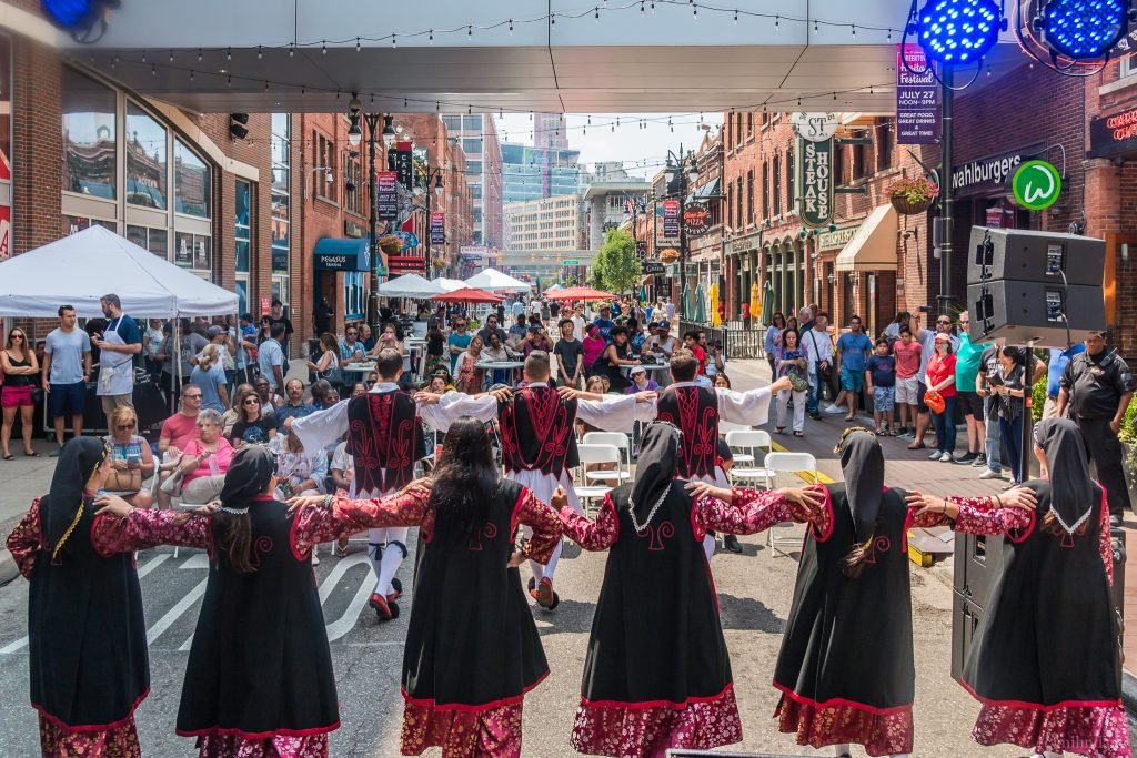 Detroit'in 20 Milyon Dolarlık Greektown Yenileme Projesi Devam Ediyor