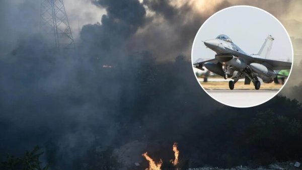 Yunanistan'da ABD savaş uçağı alev aldı