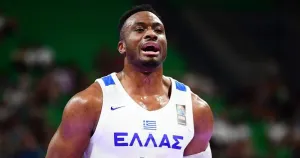 Thanasis Antetokounmpo, Uzun Süreli Partneri Katia ile Evlendi – Giannis Sağdıç Oldu