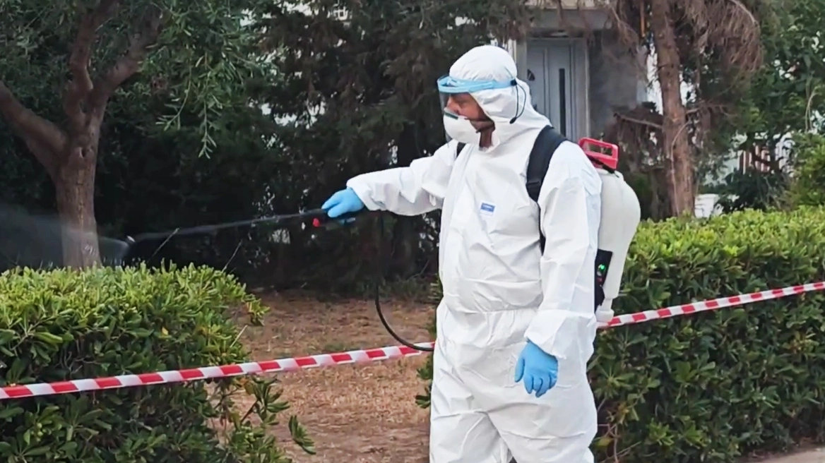 Glyfada'da Batı Nil Virüsü Vakası Sonrası Önleyici İlaçlama Başladı