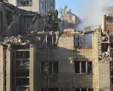 Rusya'nın Ukrayna'ya saldırılarında en az 13 kişi öldü: Polonya hava sahası ihlalini araştırıyor