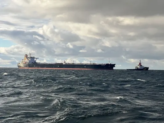 Karadeniz ve Umman Körfezi'nde Yunan Şirketlerine Ait Dört Tankere Saldırı
