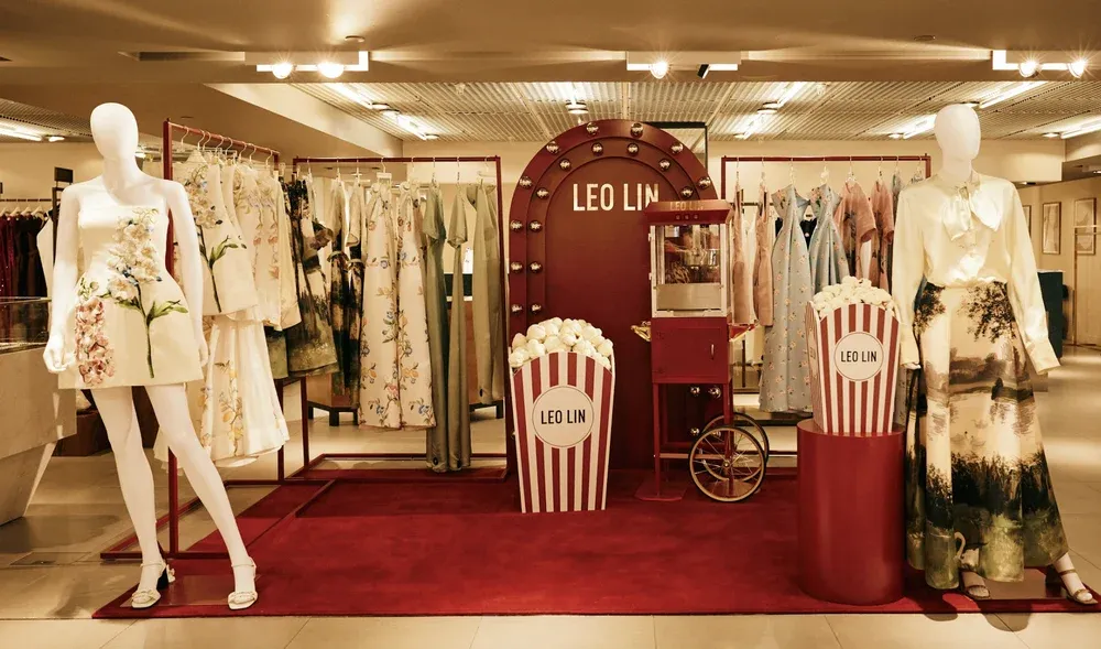 Kamera, aksiyon! Leo Lin, Harrods'ta Matinée Pop-Up'ını Açtı