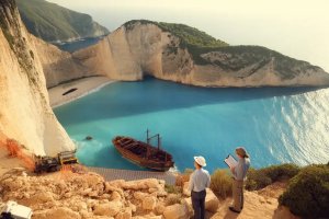 Yunanistan, Türkiye, Hırvatistan ve Portekiz ile Akdeniz'in İkonik Plajlarını Koruma Mücadelesi: Navagio Plajı Genişletme Projesi