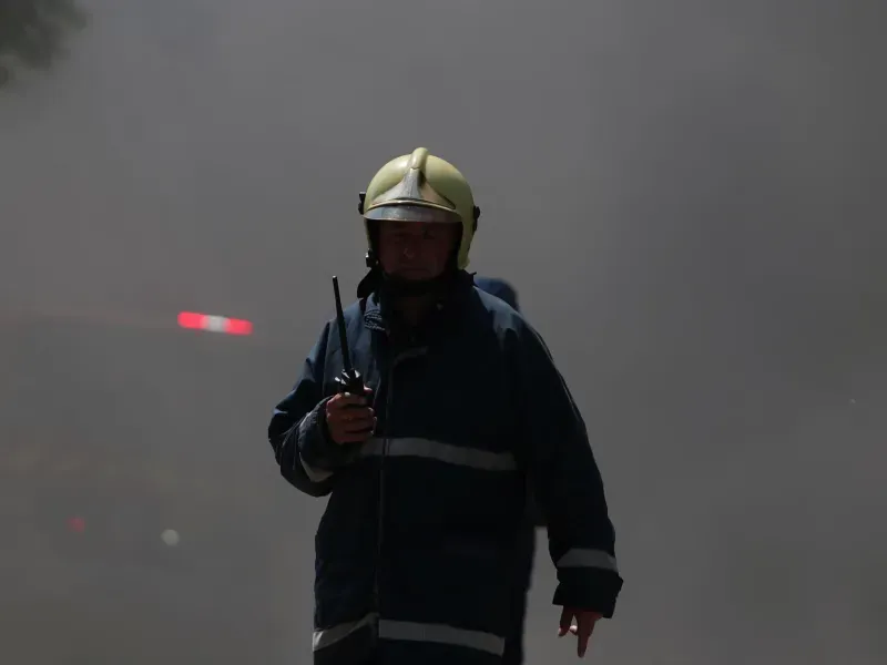 Lakonya ve Girit'teki Yangınlarda Üç İtfaiyeci Hayatını Kaybetti