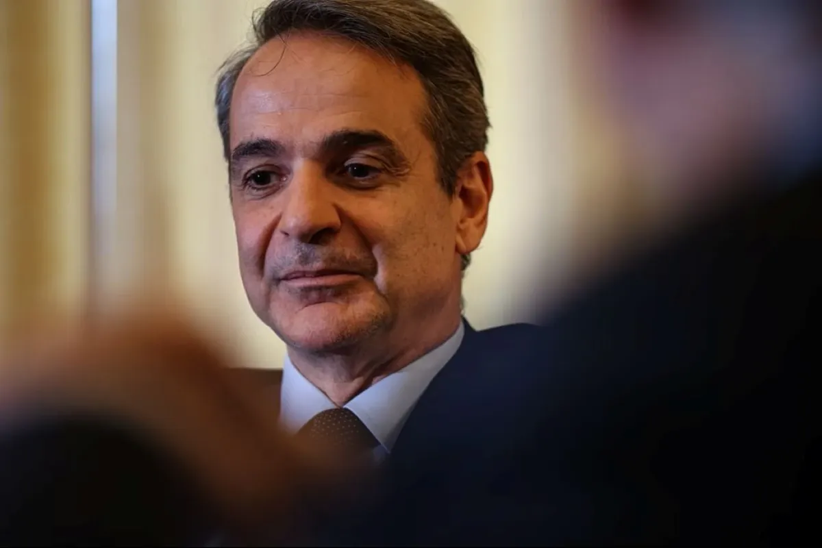 Yunanistan Başbakanı'ndan Hürmüz Uyarısı: 'ASPIDES' Misyonu ve Borç Krizi Gündemde