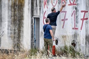 Yunanistan'da Polis Takibi Kanlı Bitti: 20 Yaşındaki Genç Vuruldu, İki Polis Memuruna Suçlama