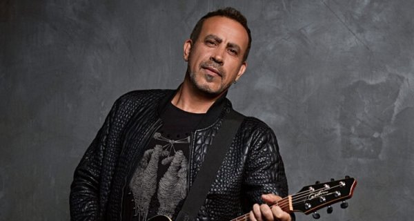Ünlü Türk Rockçı Haluk Levent Yolsuzluk İddiasıyla Tutuklandı