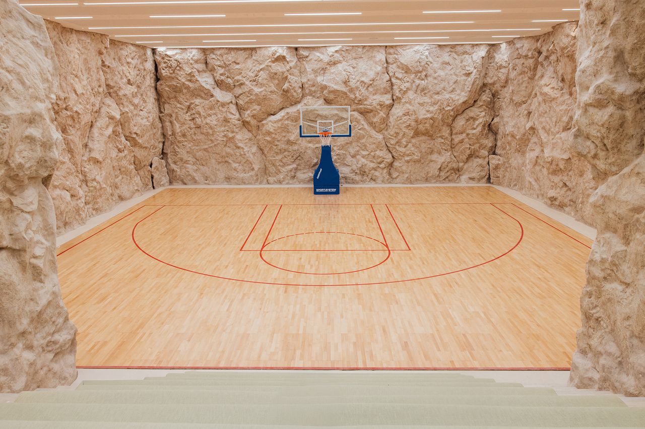 Basketbol sahası