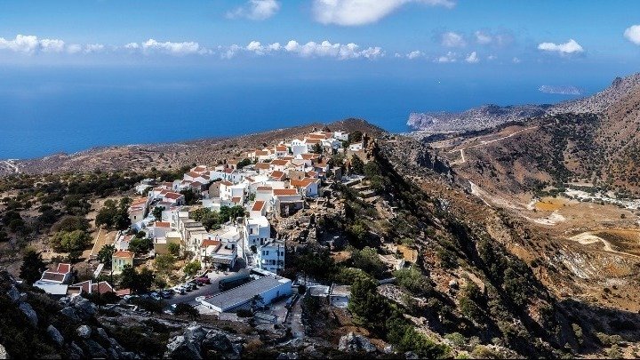 Nisiros Yanardağı'na Yeni Sismik İstasyon Kuruldu