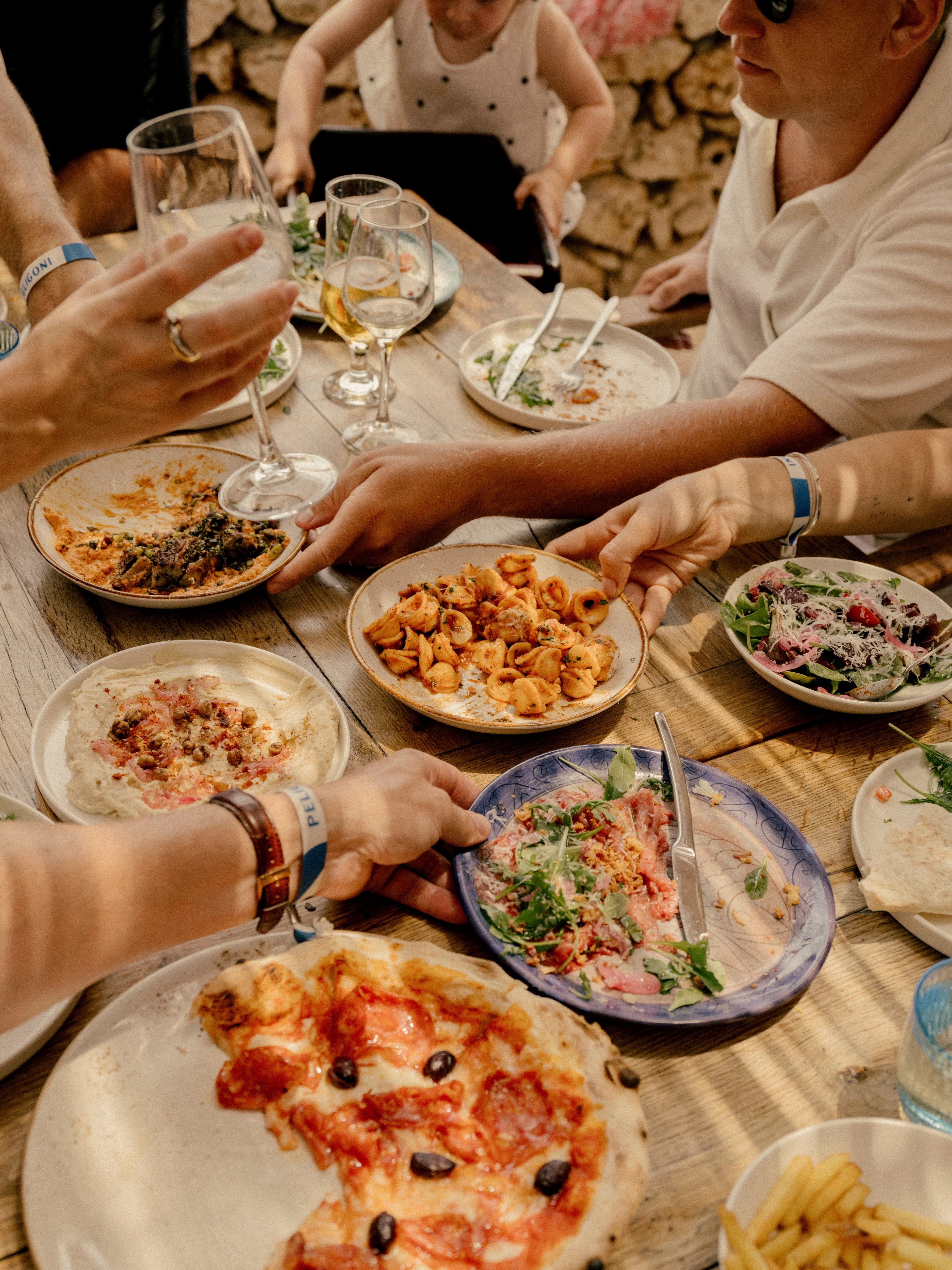 Terraces restoranı, açık ateşte yemek pişiriyor