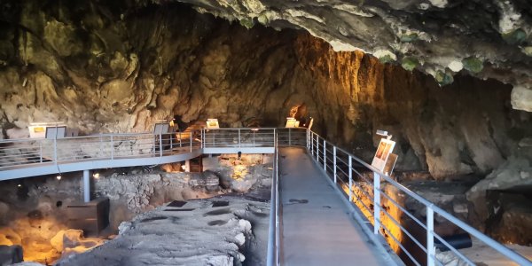 Theopetra Mağarası ve Müzesi, Orta Yunanistan'da Yükselen Kültürel Turizm Destinasyonları