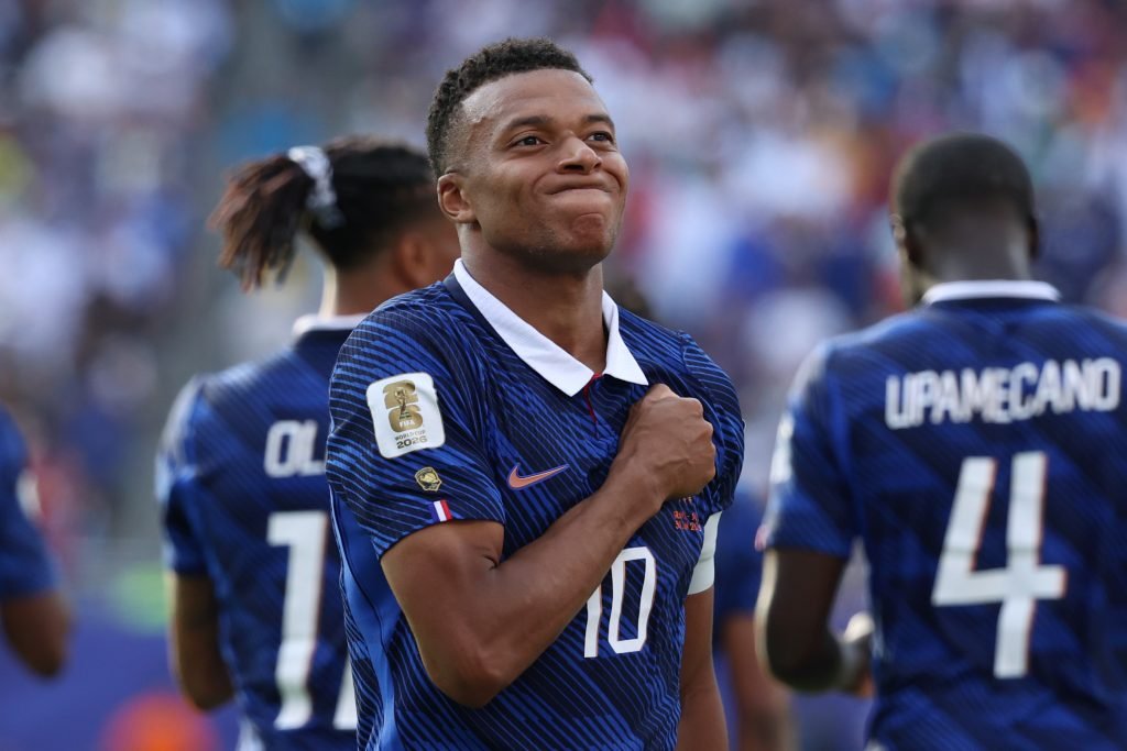 Mbappé İki Gol Atarak Messi ile Dünya Kupası Liderliğini Paylaştı, Fransa İsveç'i 3-0 Yendi