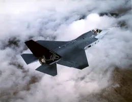 Türkiye'nin F-35'e Olası Dönüşü Yunanistan ve Ege Dengesi İçin Ne Anlama Geliyor?