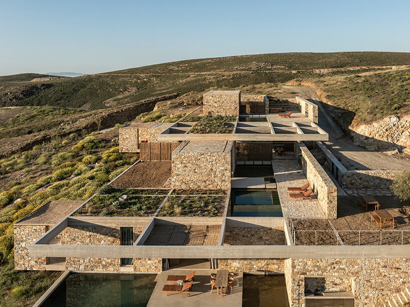 mold PERMA serifos retreat