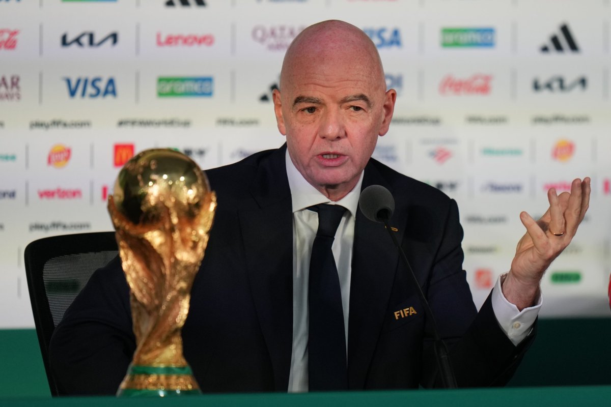 FIFA Başkanı Infantino, Üyelerine 20 Milyon Dolarlık Teklif için Son Tarih Belirledi