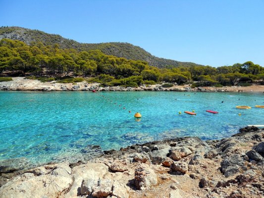 Agistri: Atina'ya Bir Taş Atımı Mesafedeki Yunan Cennet Adası