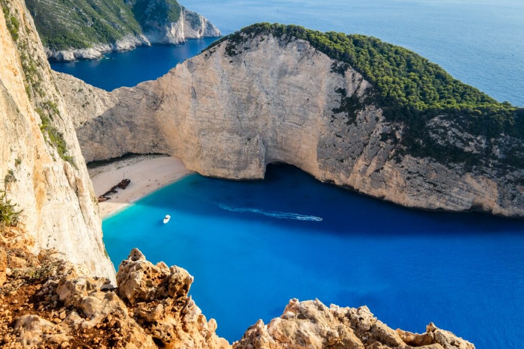 Navagio Plajı